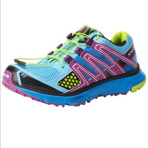 *SALE* Salomon Tennis Shoes